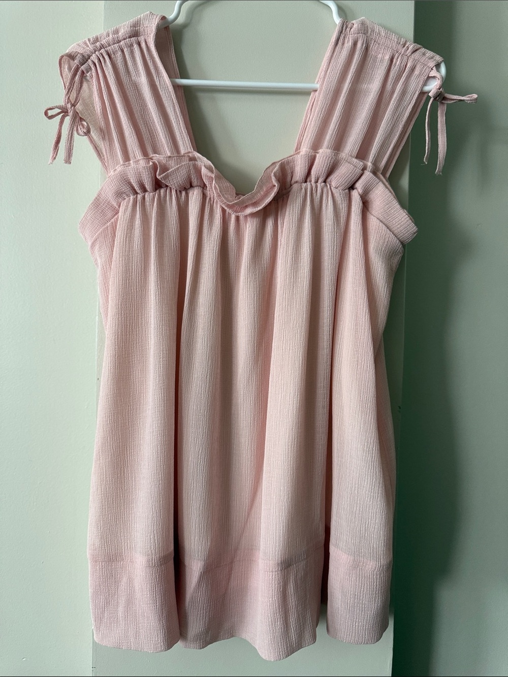 See By Chloe Pale Pink Textured Sleeveless Top Size 4